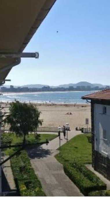 Apartment Primera Linea De Playa,zona Puerto Deportivo